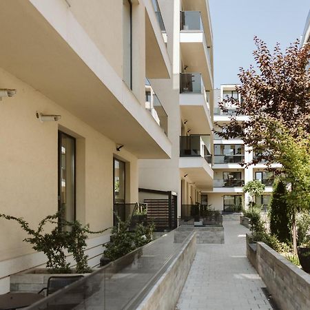 Pure Apartment Bucharest Exterior photo